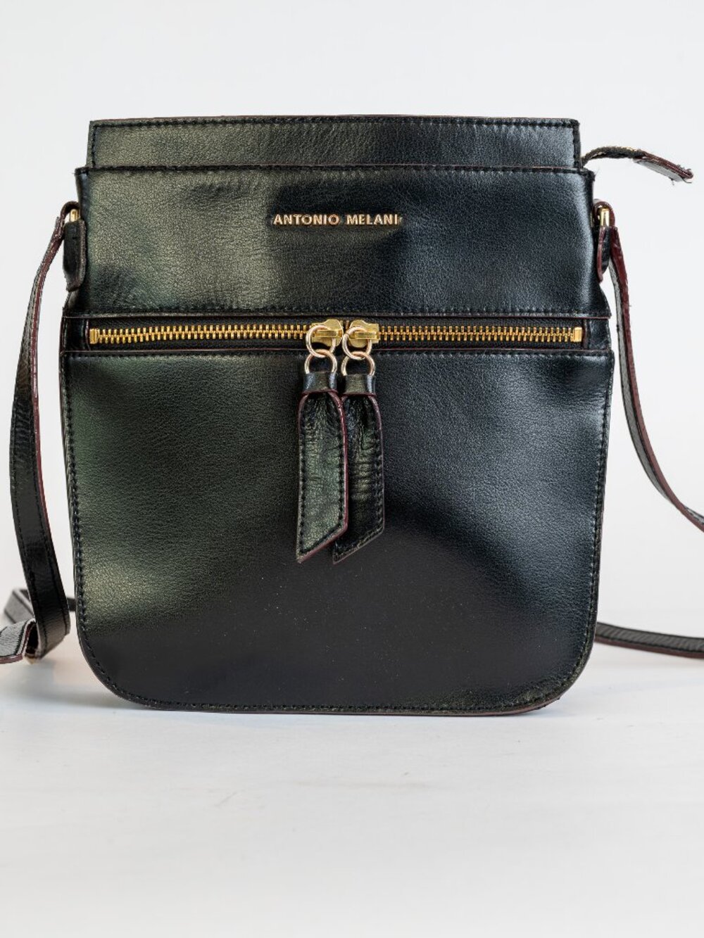 Antonio Melani Black Leather Crossbody Bag Gold Zip Minimalist Purse